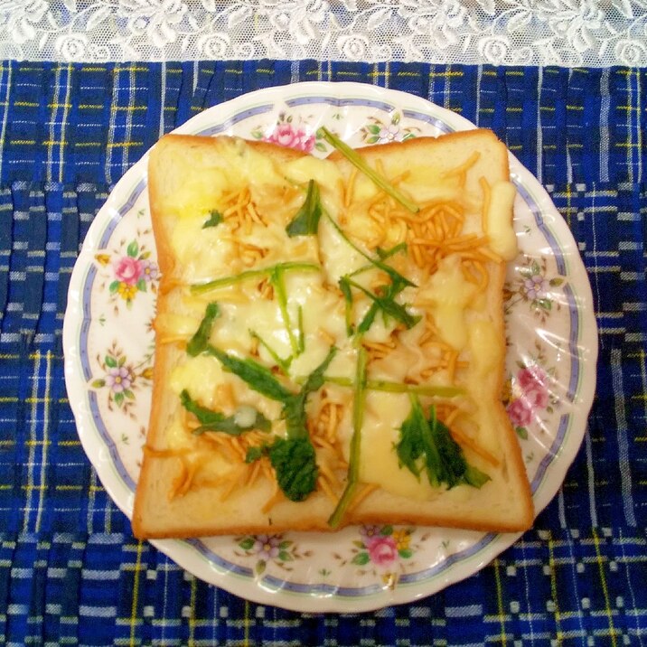 ベビースターラーメンパン
